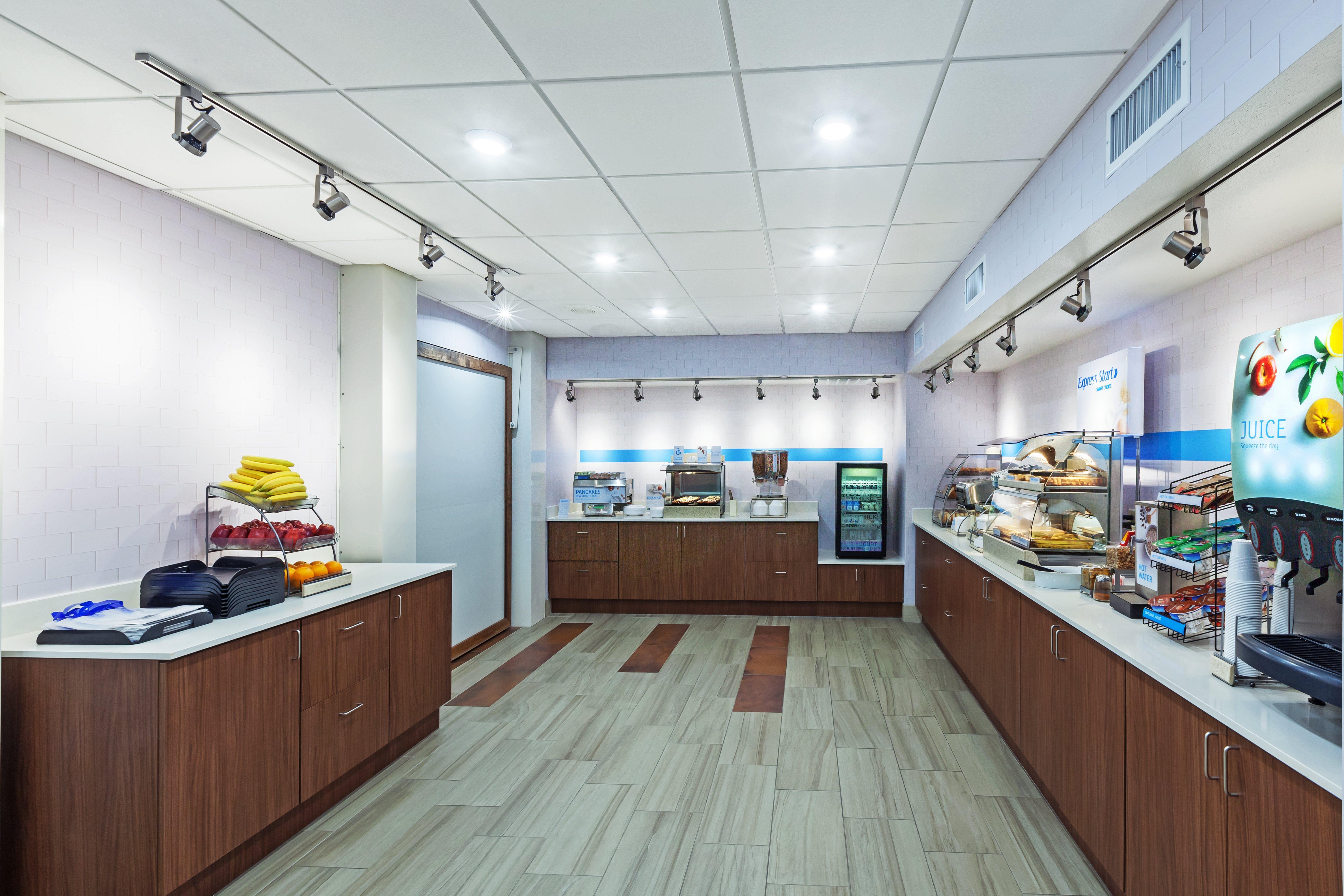 Holiday Express & Dallas By Ihg 2*